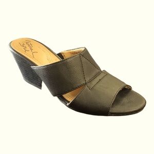 Natural Soul Sandals